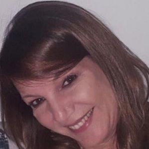 Meet your Posher, Leila
